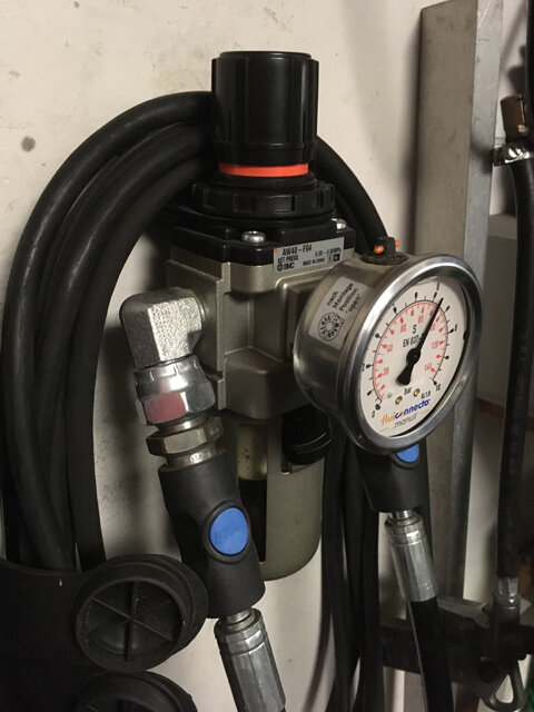Séoarateur air:eau coté.jpg