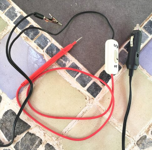 Alimentation 12V pour frein électrique arrière.jpg