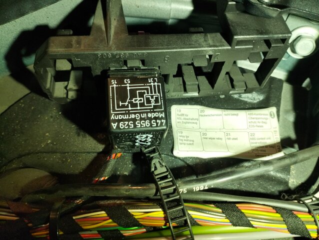 Support et relais EG.jpg