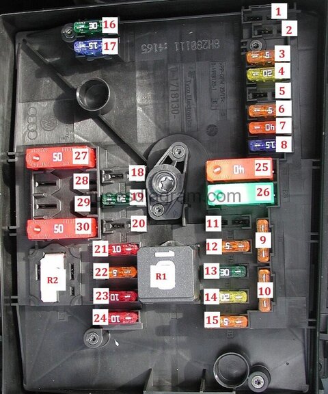 EN-Touran1-blok-kapot-4.jpg