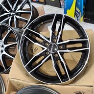 valy972