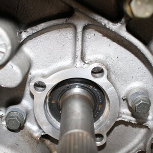 Media 'IMG_4978.JPG' in album 'REMPLACEMENT EMBRAYAGE SUR T4 2.5 TDI AM2002'