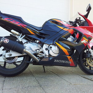 mon vieux 600CBR de 1995