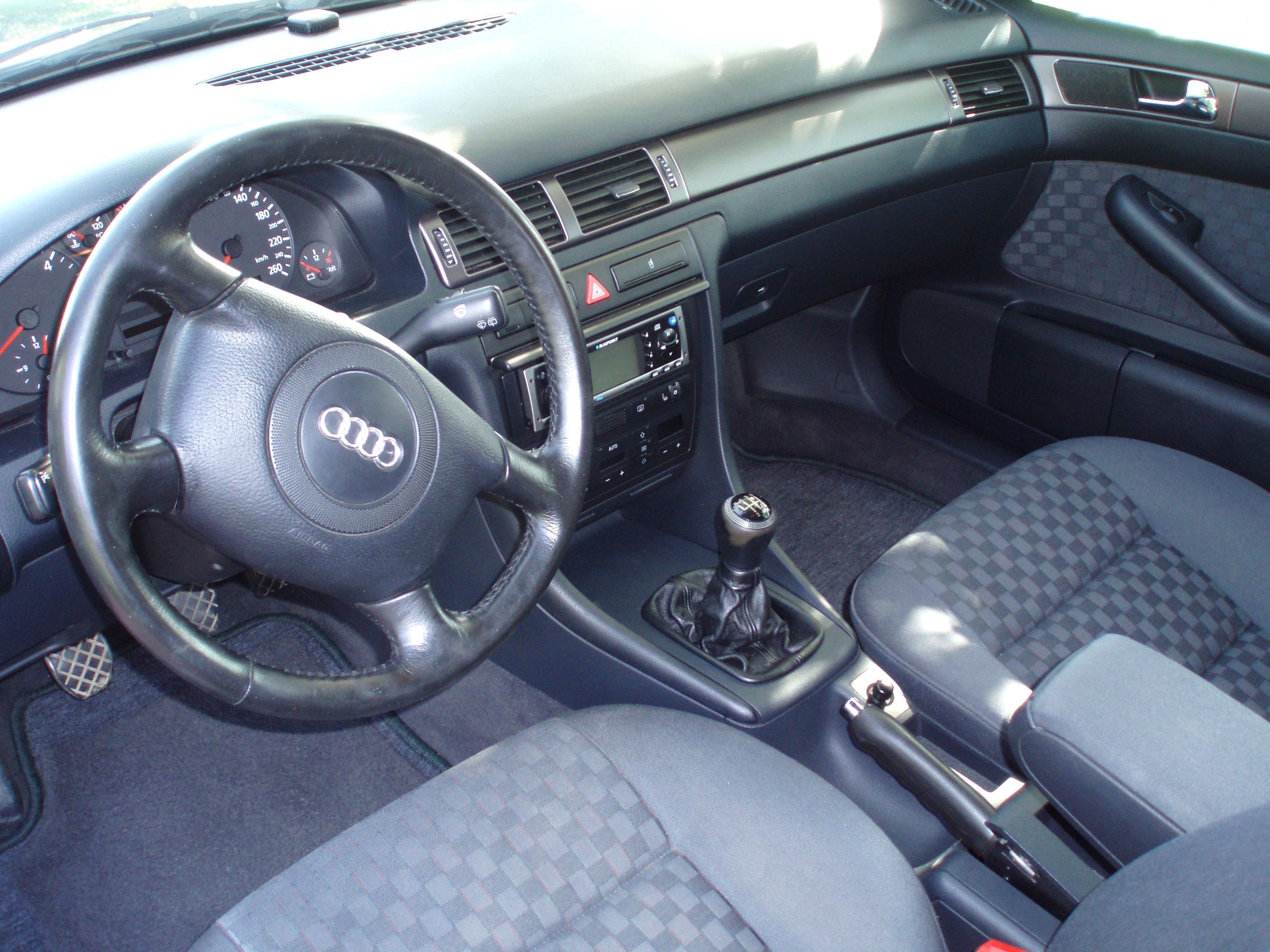 AUDI A6 2.5 TDI